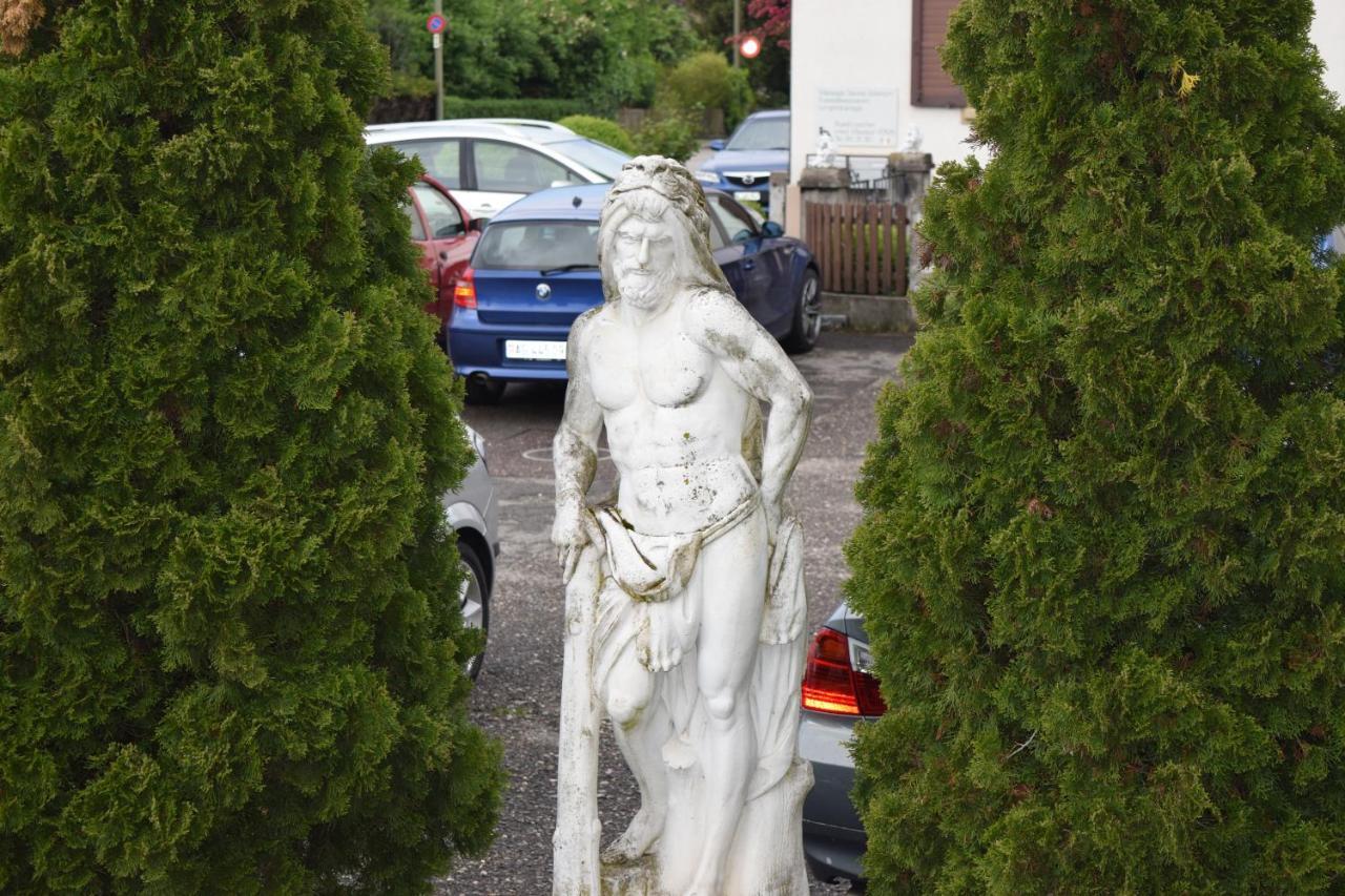 Hotel Römerhof Pratteln Exteriör bild